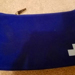 *FREE* Vichy Makeup Bag